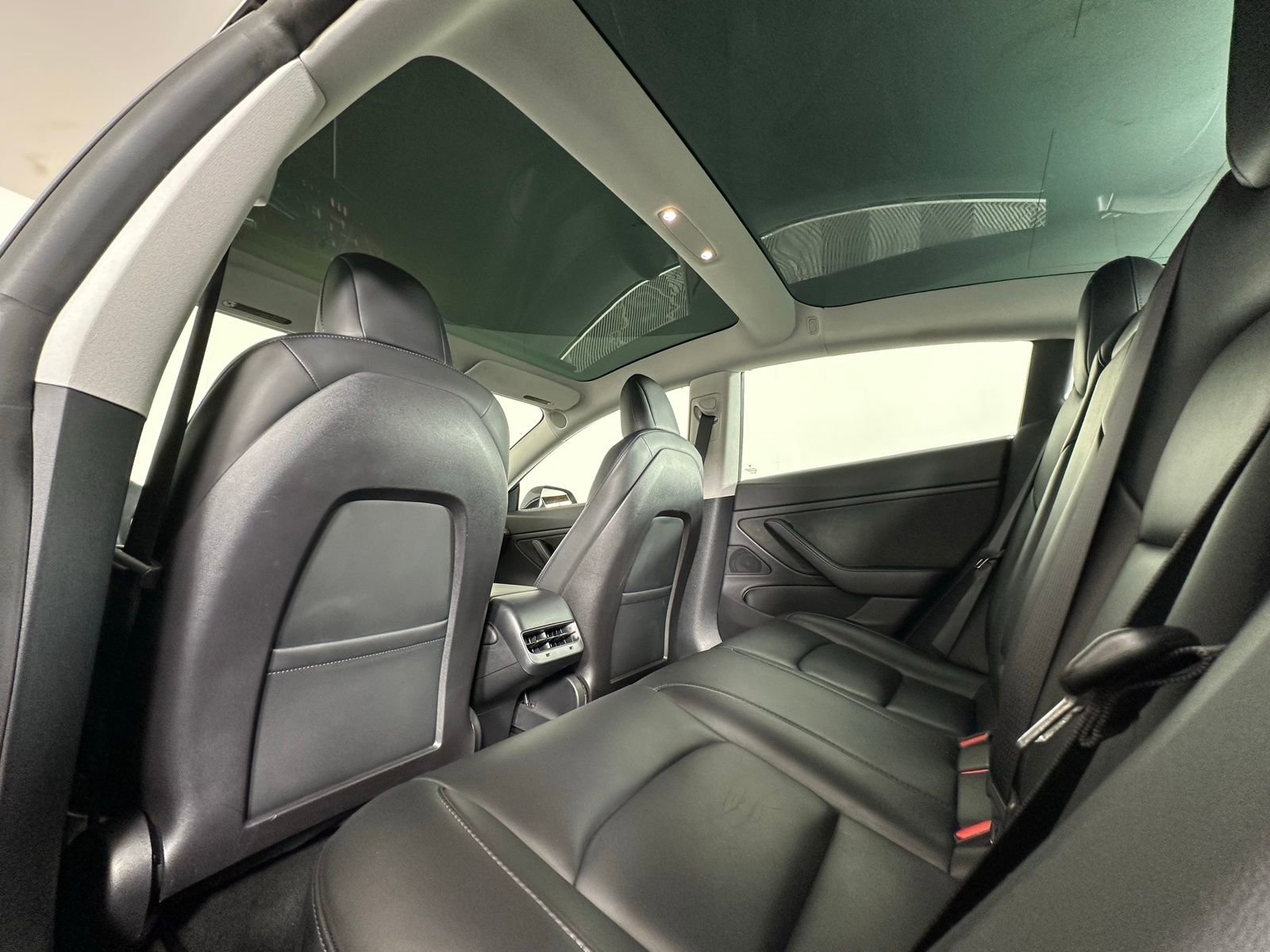 Used 2019 Tesla Model 3 Standard Range Plus RWD image 6
