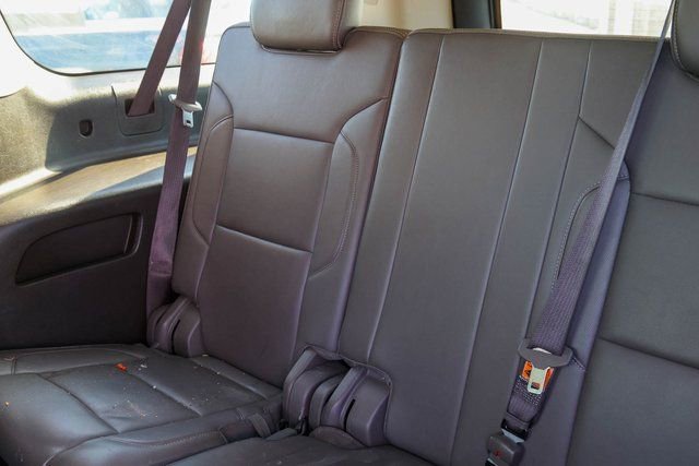 Used 2017 GMC Yukon XL Denali w/ Open Road Package image 17