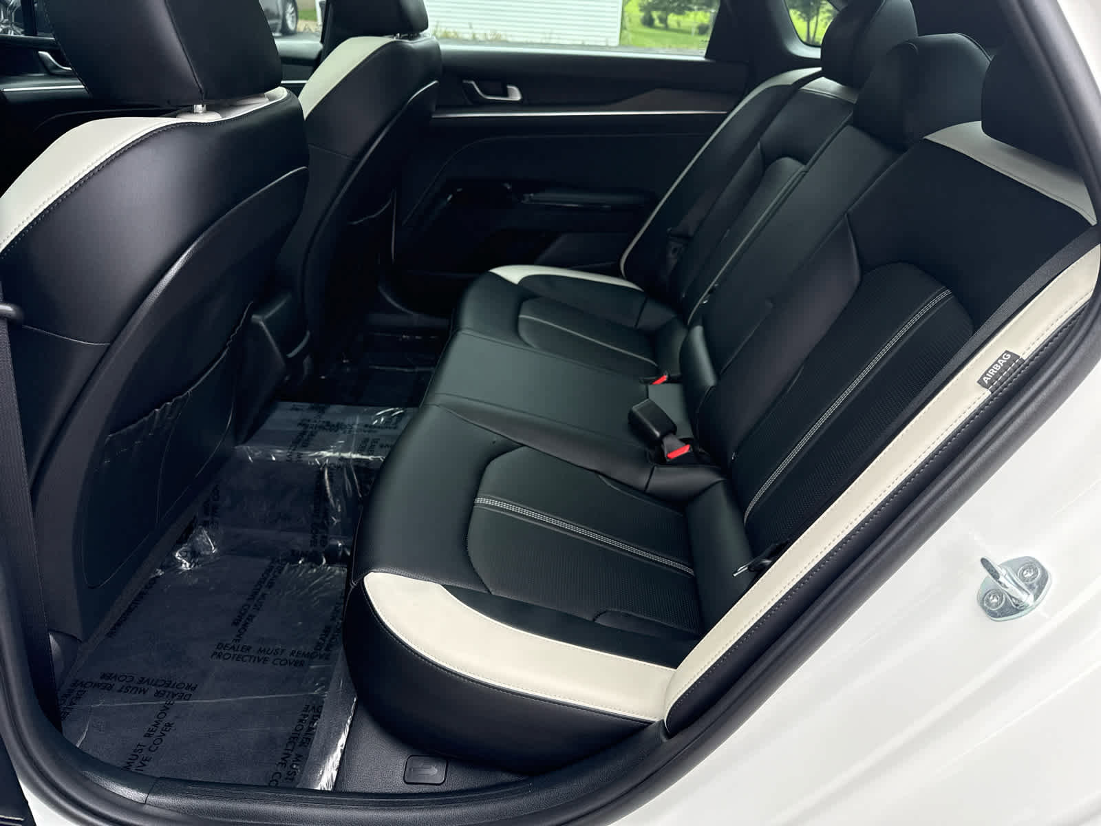 Used 2025 Kia K5 GT-Line w/ GT-Line Premium Package AWD/4WD image 13