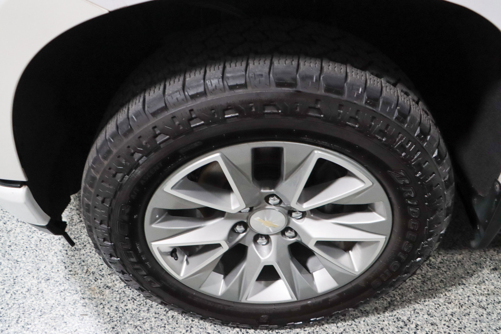 Used 2021 Chevrolet Silverado 1500 High Country image 11