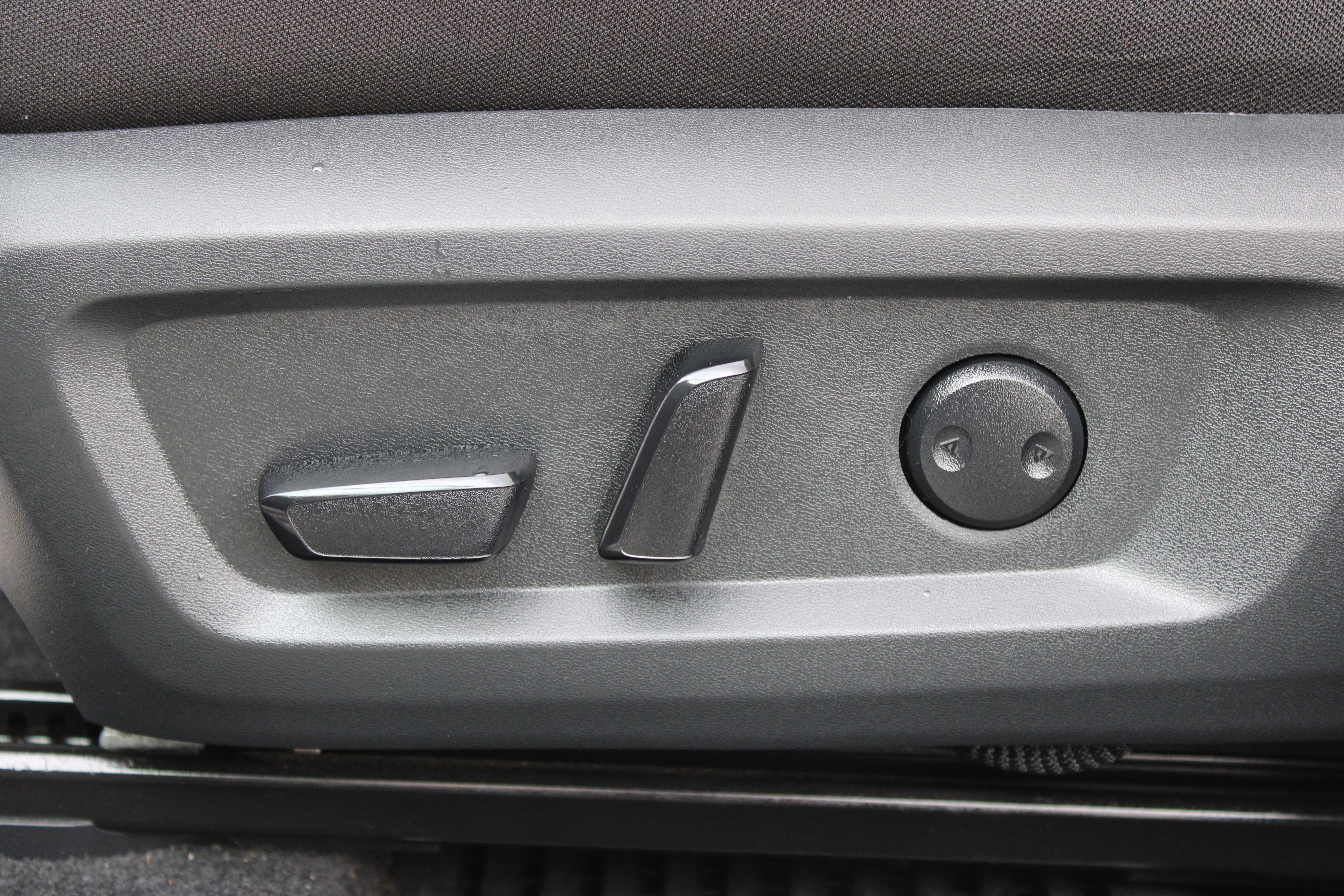 Certified 2022 Nissan Rogue SV AWD/4WD image 29