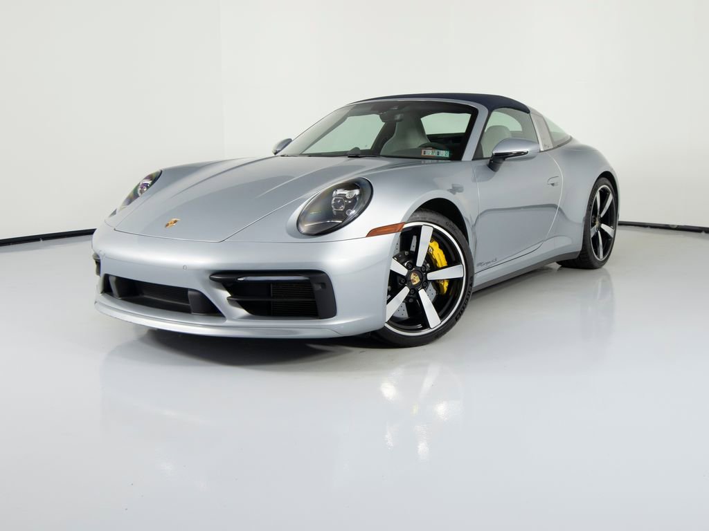 Certified 2022 Porsche 911 Targa 4S AWD/4WD image 6