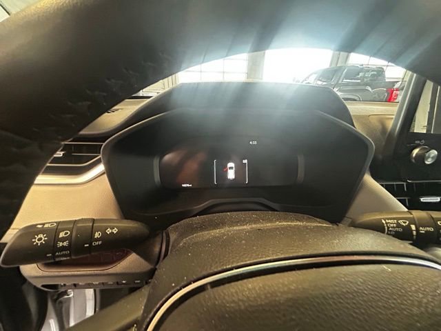 Used 2025 Toyota RAV4 Limited w/ Advanced Technology Package image 2