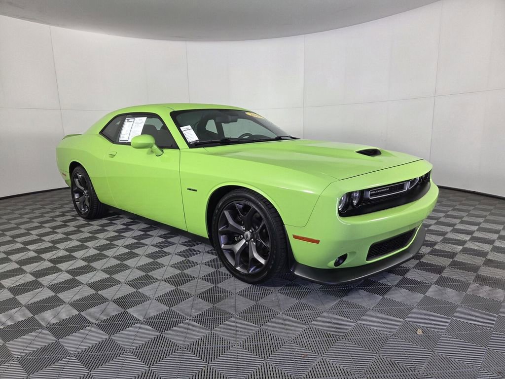 Certified 2019 Dodge Challenger R/T image 33