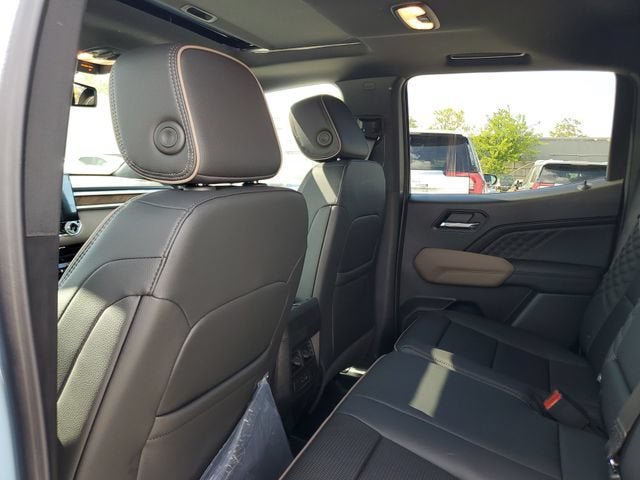 New 2026 GMC Canyon Denali AWD/4WD image 10