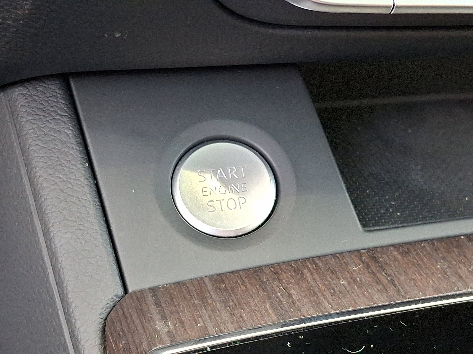 Certified 2025 Audi Q5 2.0T Premium image 24