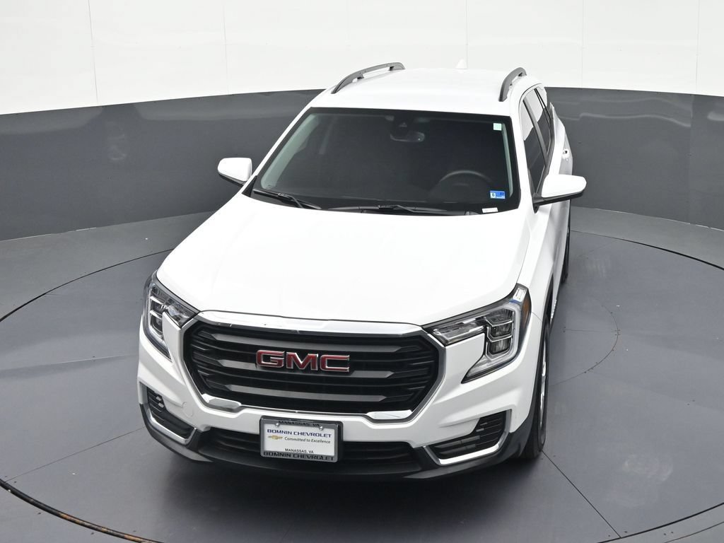 Certified 2024 GMC Terrain SLE w/ Driver Convenience Package FWD image 29