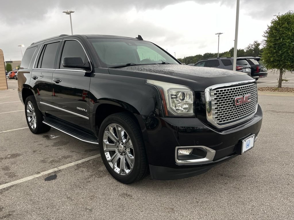 Used 2016 GMC Yukon Denali w/ Open Road Package AWD/4WD image 3
