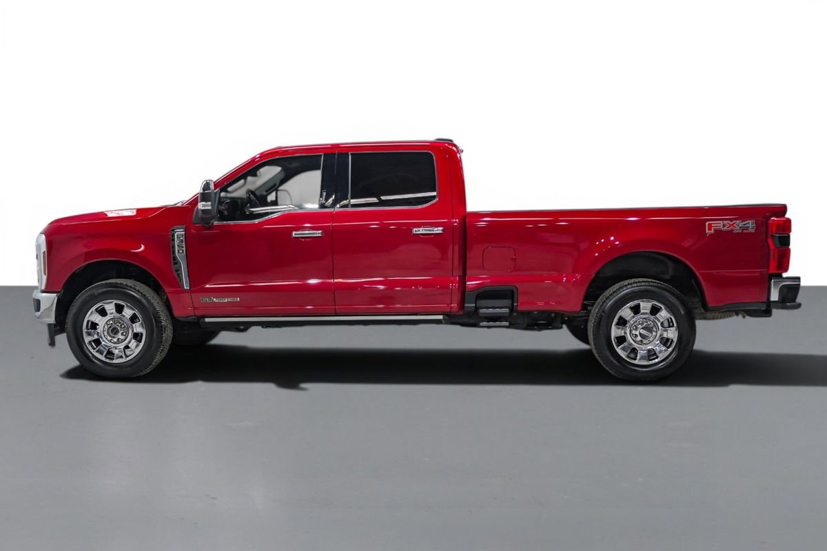Used 2024 Ford F350 Lariat w/ Lariat Ultimate Package AWD/4WD image 9