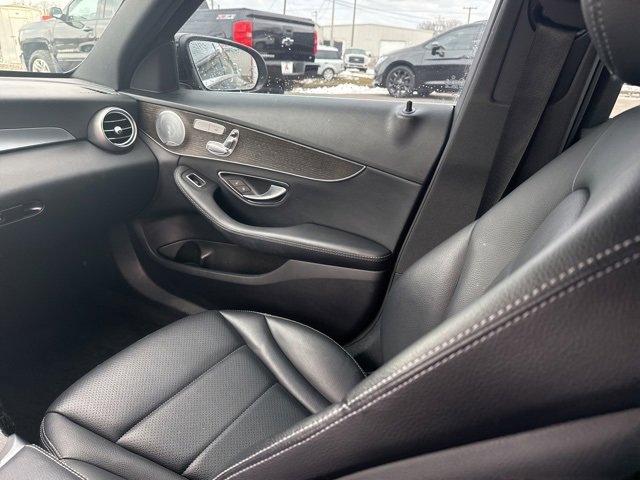 Used 2020 Mercedes-Benz C 300 4MATIC Sedan image 16