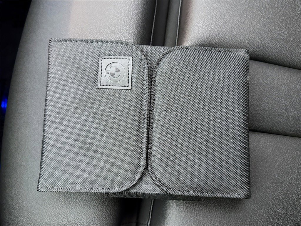 Used 2020 BMW 530i xDrive w/ Executive Package image 44