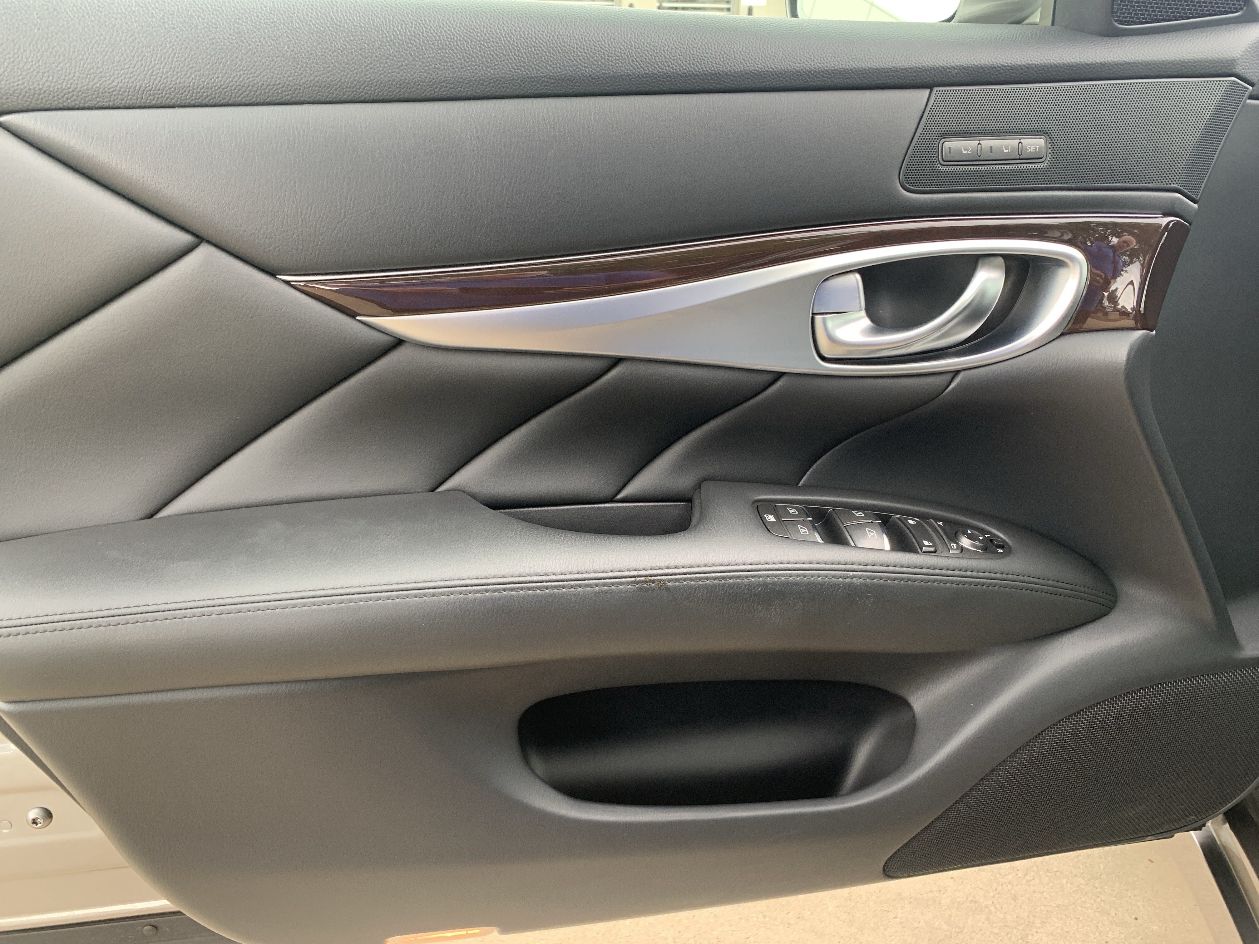 Used 2013 INFINITI M37 w/ Premium Pkg RWD image 14