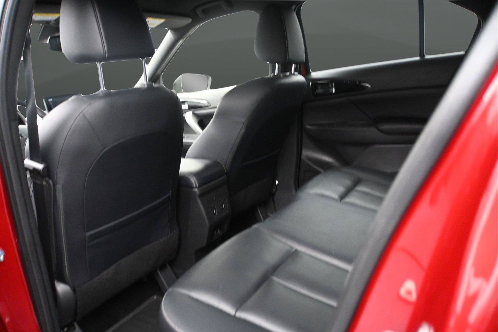 Used 2025 Mitsubishi Eclipse Cross SEL AWD/4WD image 12