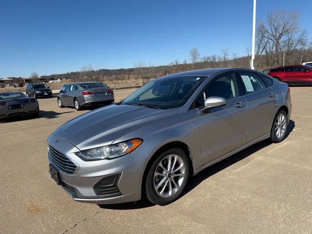 Used 2020 Ford Fusion SE image 7
