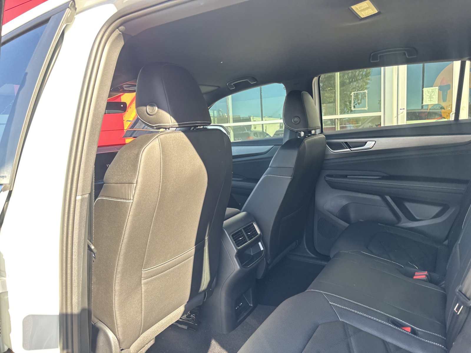 New 2026 Volkswagen Atlas Cross Sport SE image 20