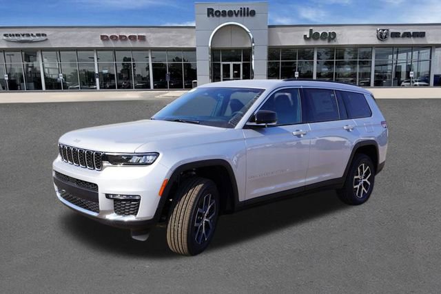 New 2025 Jeep Grand Cherokee L Limited w/ Trailer Tow Package image 7