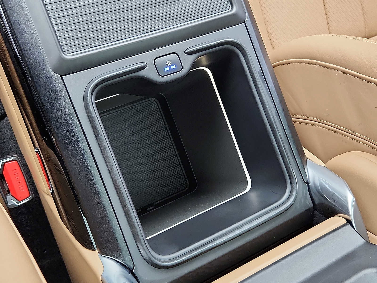 Used 2024 Land Rover Range Rover Long Wheelbase SE image 25