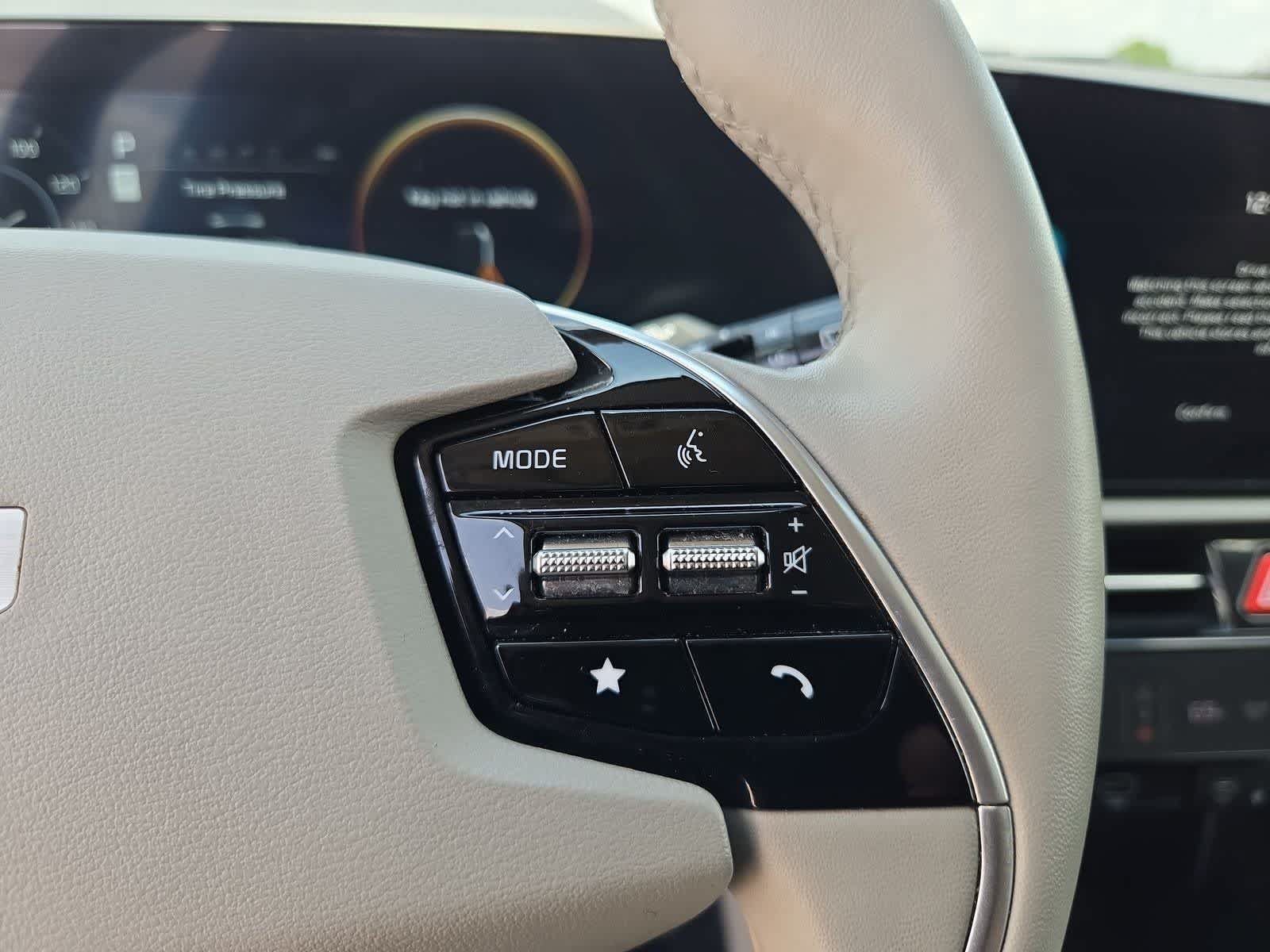 Certified 2023 Kia Niro Wave w/ Wave Preserve Package FWD image 23