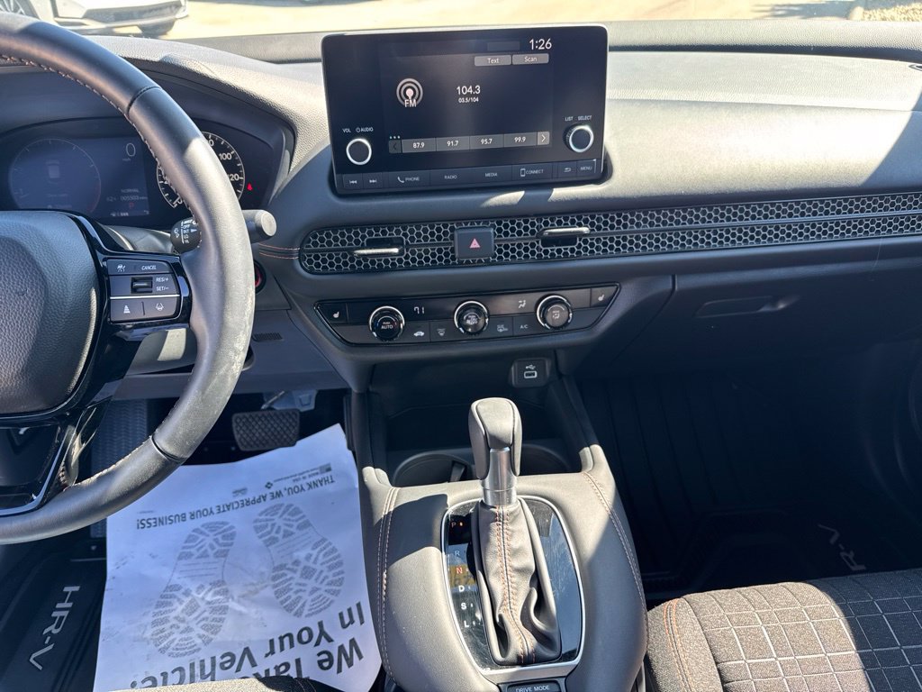 Certified 2025 Honda HR-V Sport image 18