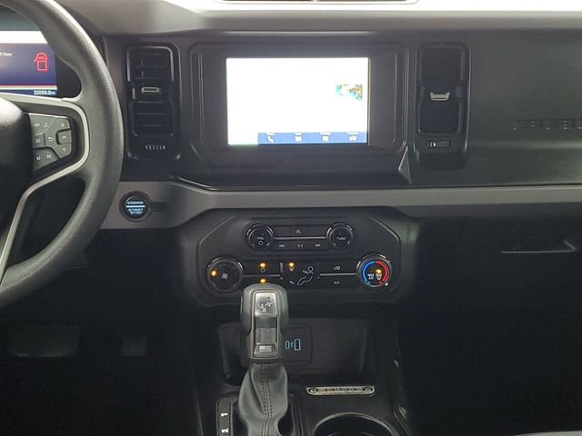 Used 2023 Ford Bronco Base image 24