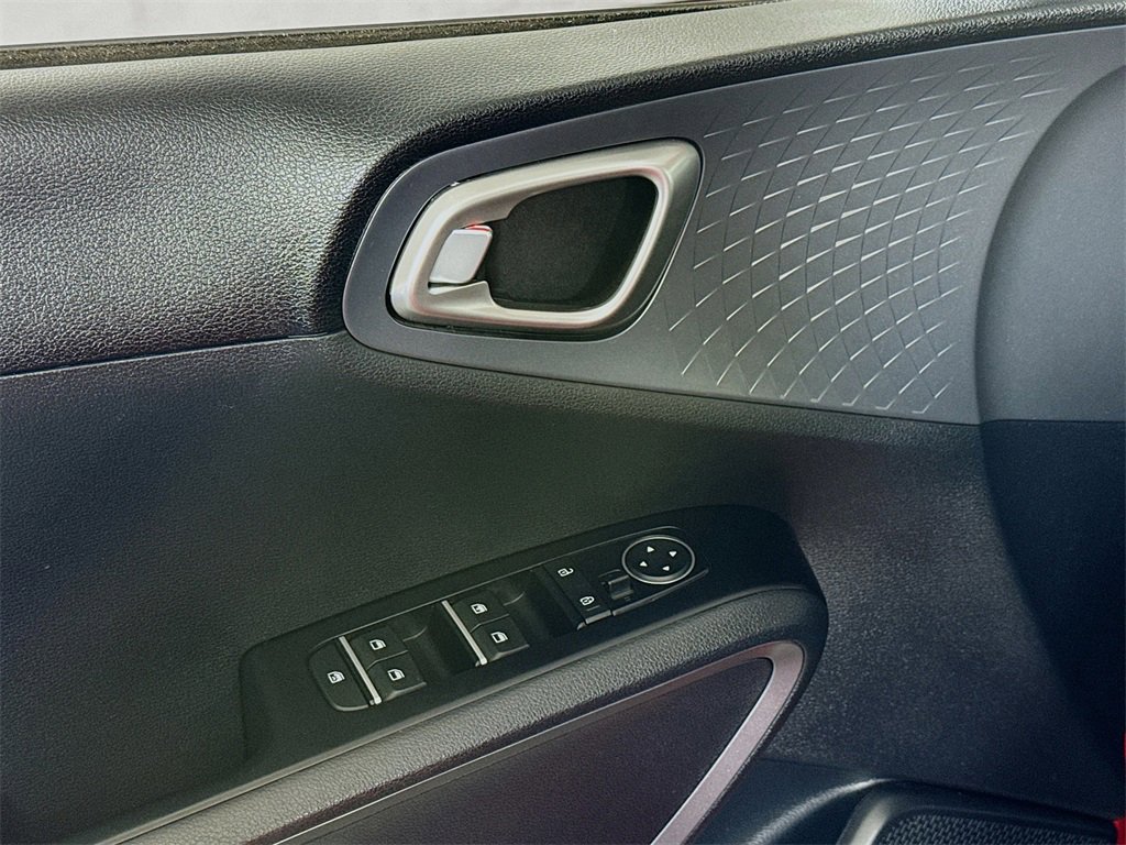 Used 2020 Kia Soul GT-Line image 17