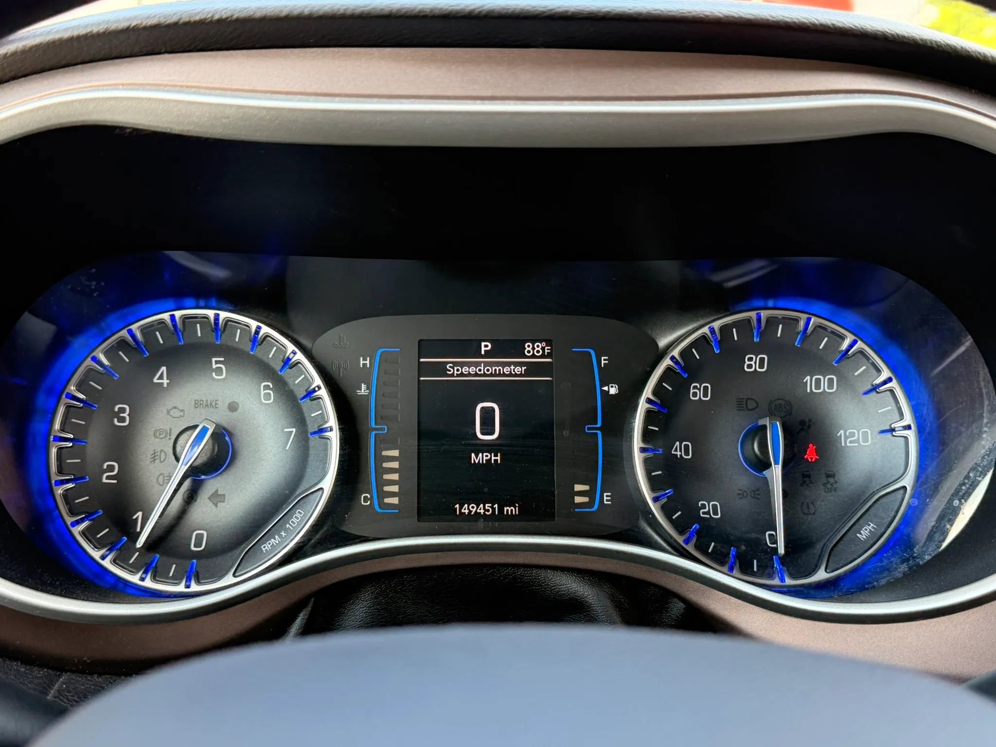 Used 2017 Chrysler Pacifica Touring FWD image 18
