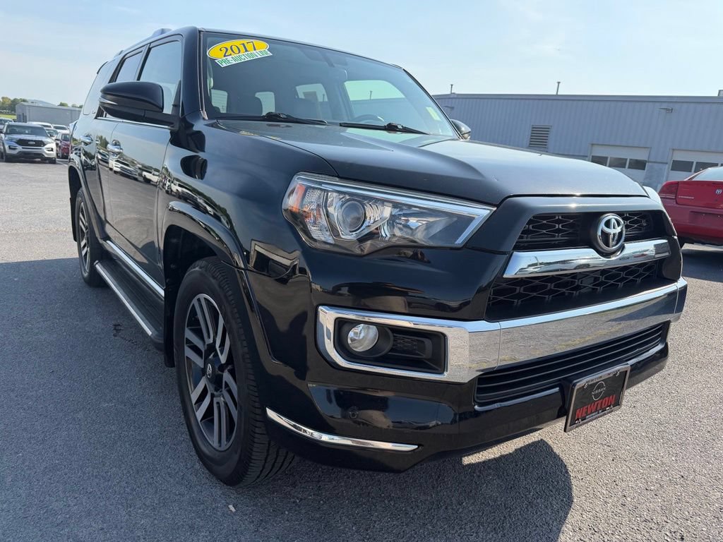 Used 2017 Toyota 4Runner Limited AWD/4WD image 40