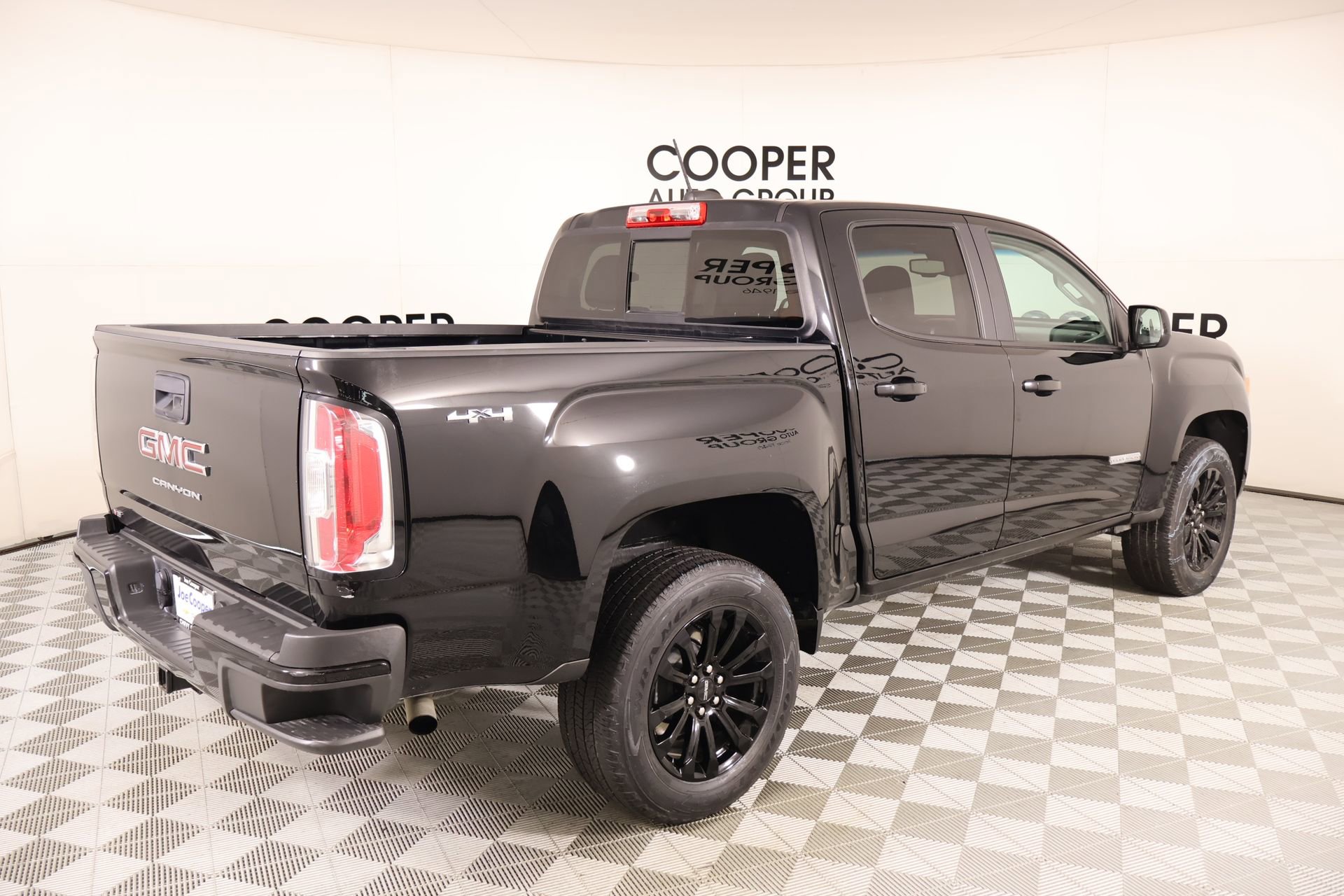 Used 2022 GMC Canyon Elevation w/ Trailering Package AWD/4WD image 19