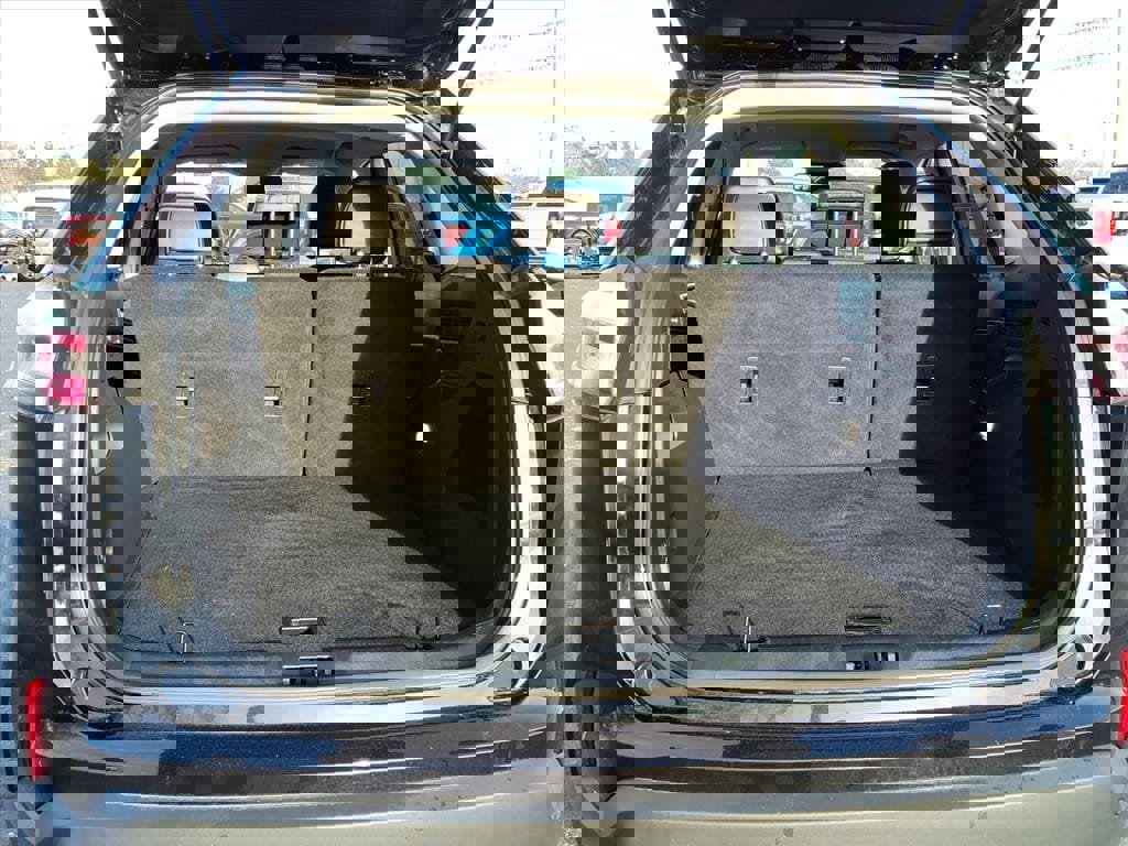 Certified 2024 Ford Edge SEL image 14