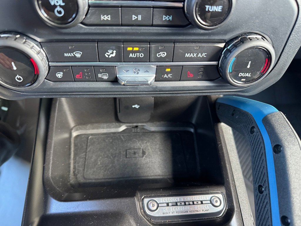 Used 2022 Ford Bronco Wildtrak image 37