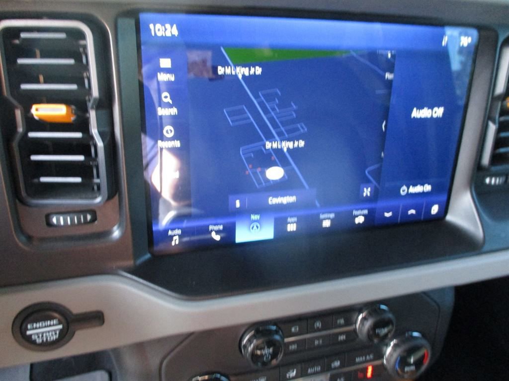 Used 2022 Ford Bronco Badlands image 13