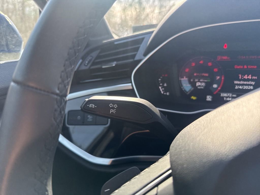 Used 2025 Audi Q3 2.0T Premium image 23