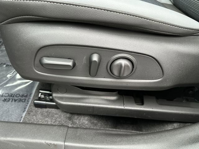 Certified 2024 Buick Envista Preferred w/ Convenience I Package image 17