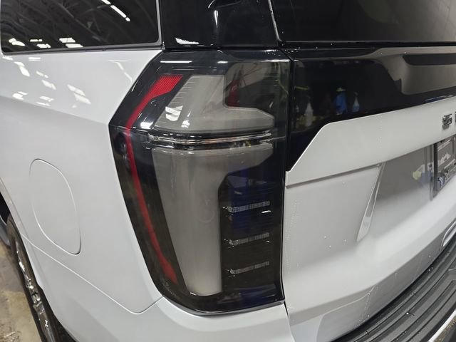 New 2026 Chevrolet Suburban Premier AWD/4WD image 37