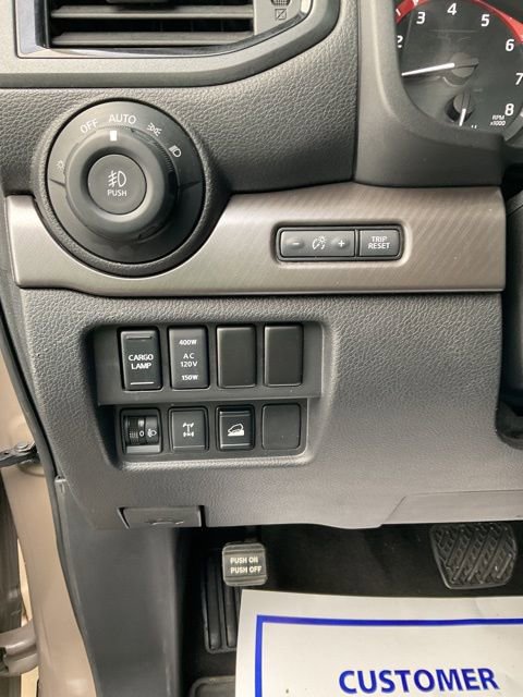 Used 2021 Nissan Titan PRO-4X w/ Pro-4x Convenience Package image 32