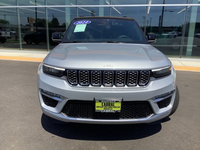 Used 2024 Jeep Grand Cherokee Summit AWD/4WD image 4