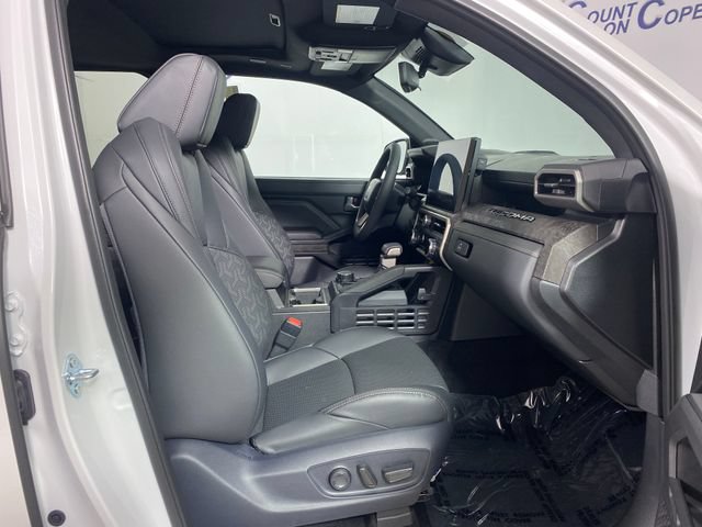 Used 2026 Toyota Tacoma Limited AWD/4WD image 8