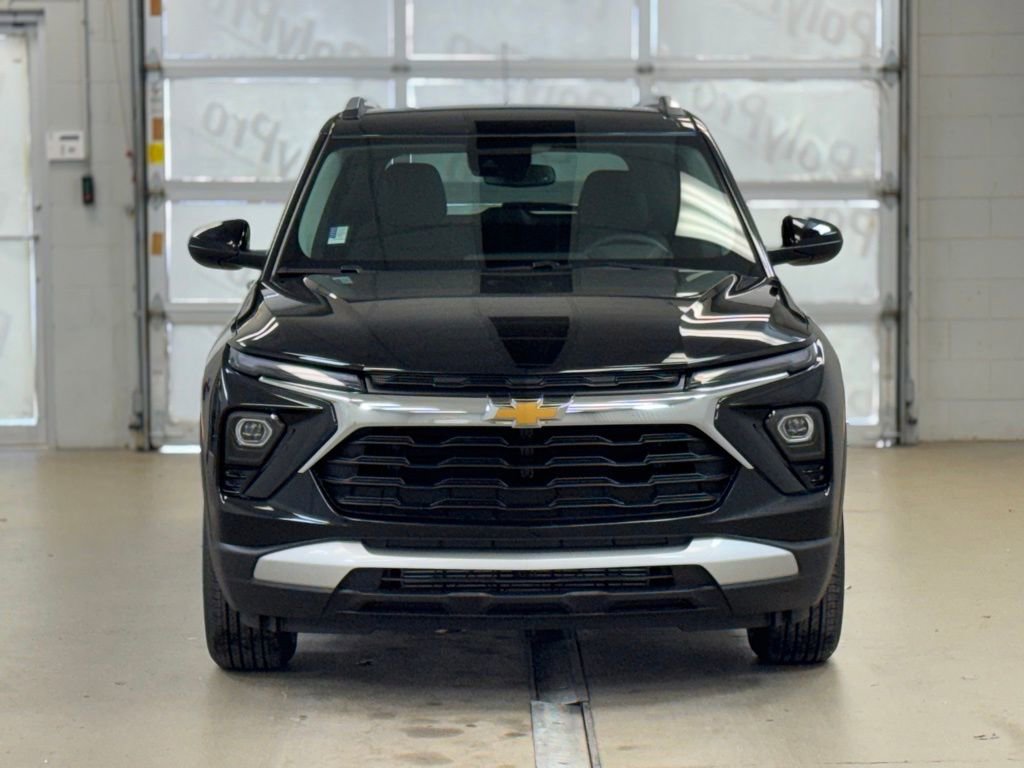 New 2026 Chevrolet TrailBlazer LT w/ Convenience Package FWD image 2
