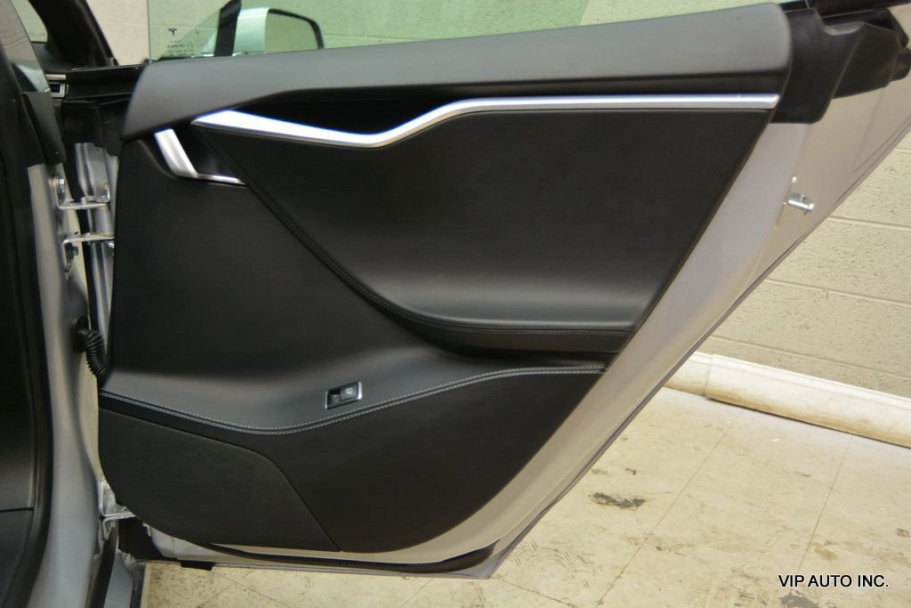 Used 2017 Tesla Model S P100D image 10