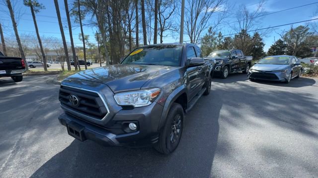 Used 2023 Toyota Tacoma SR5 w/ Technology Package image 7