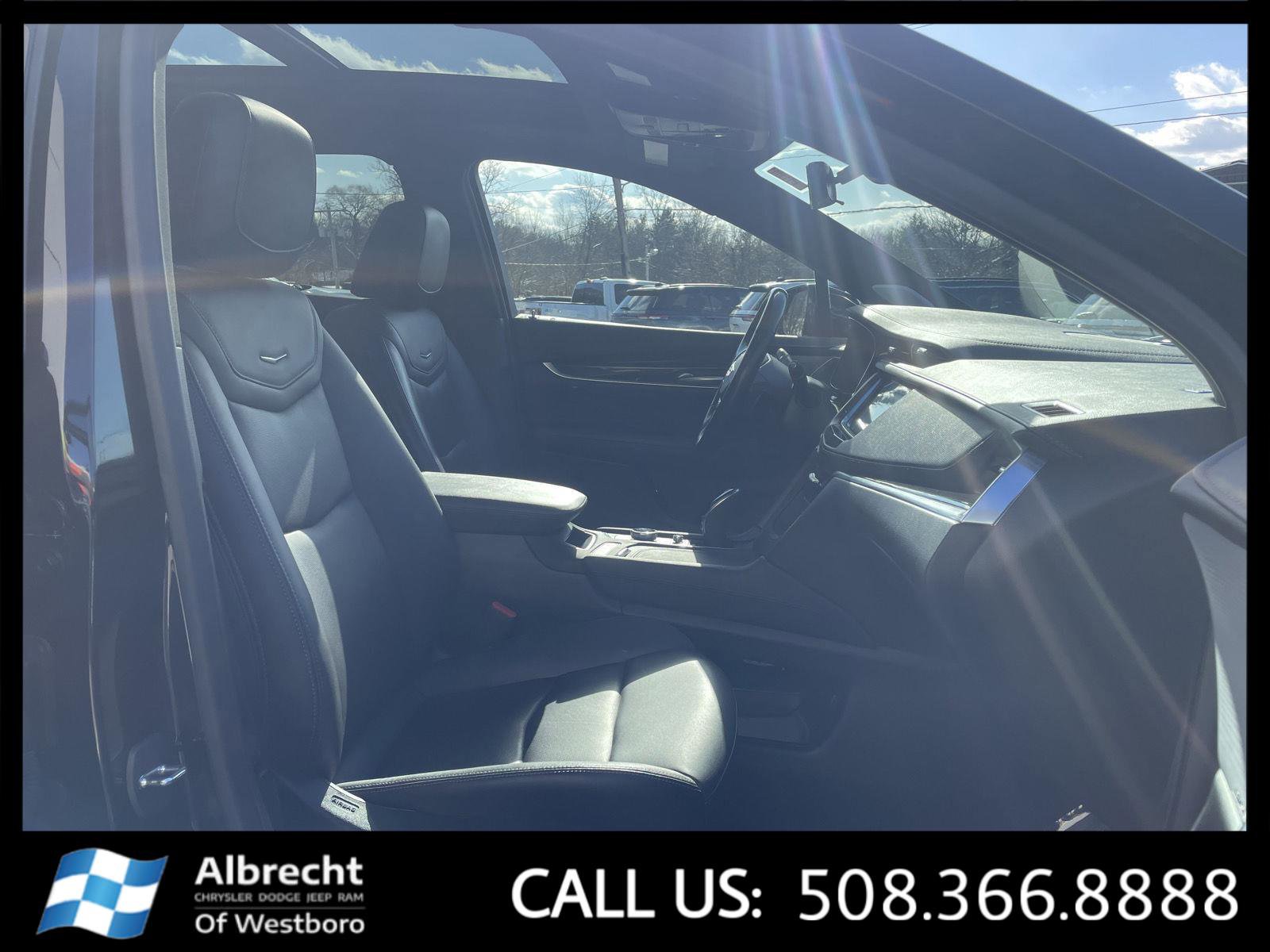 Used 2024 Cadillac XT5 Premium Luxury w/ Technology Package image 20