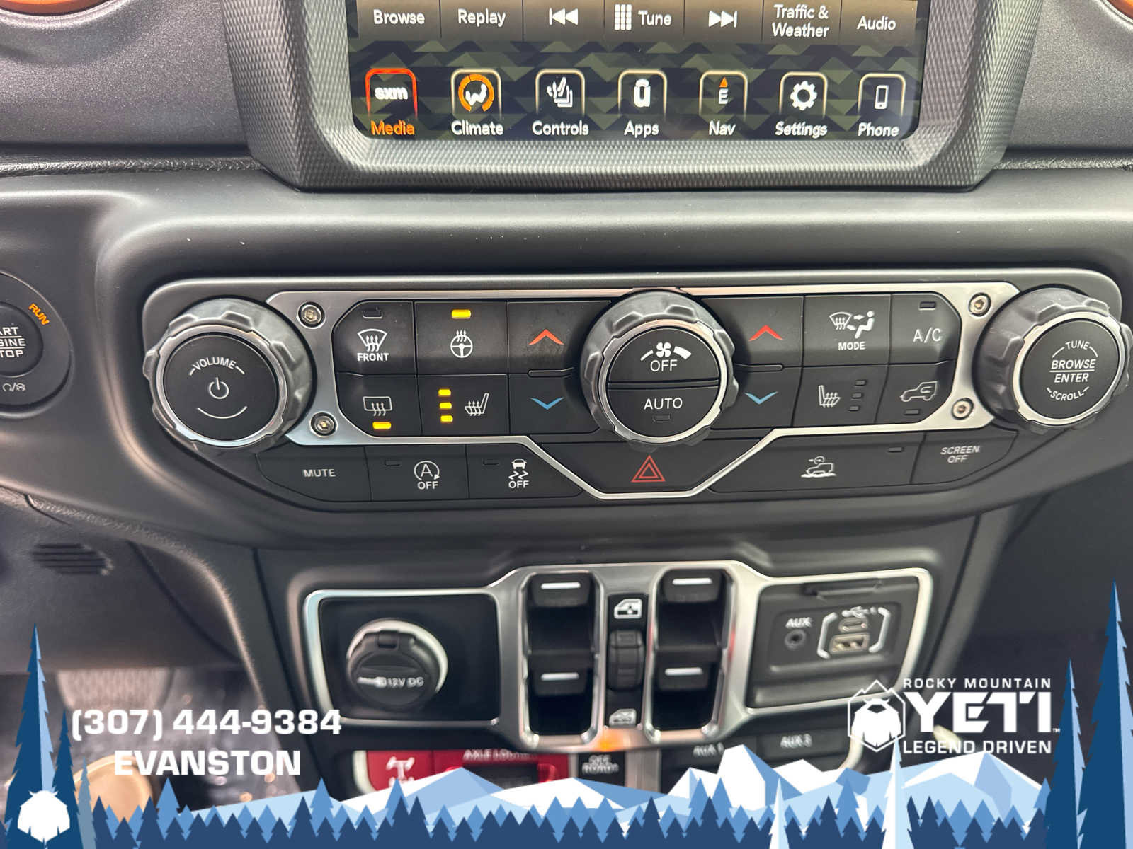 Used 2022 Jeep Gladiator Mojave w/ LED Lighting Group image 28