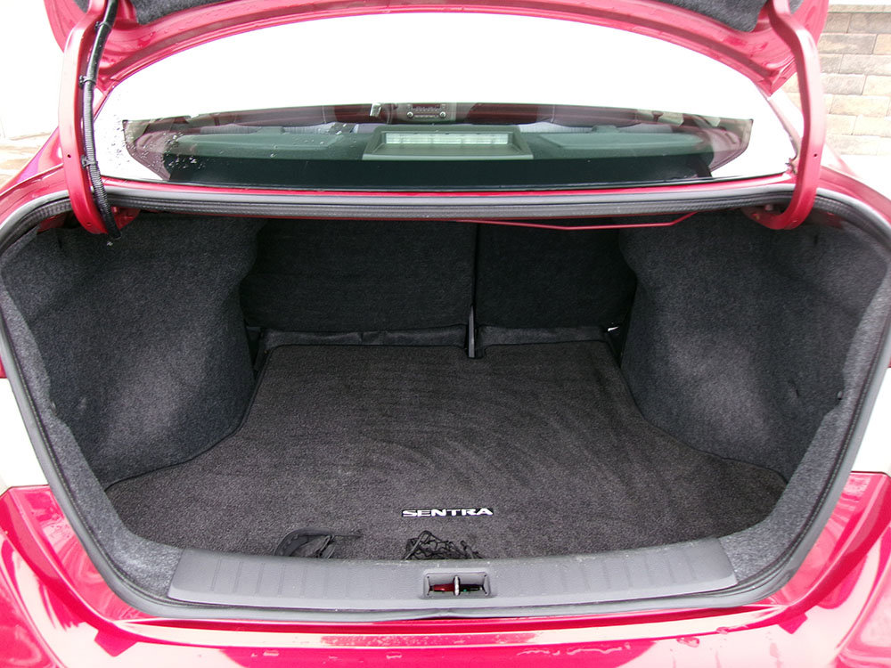 Used 2014 Nissan Sentra SV image 10