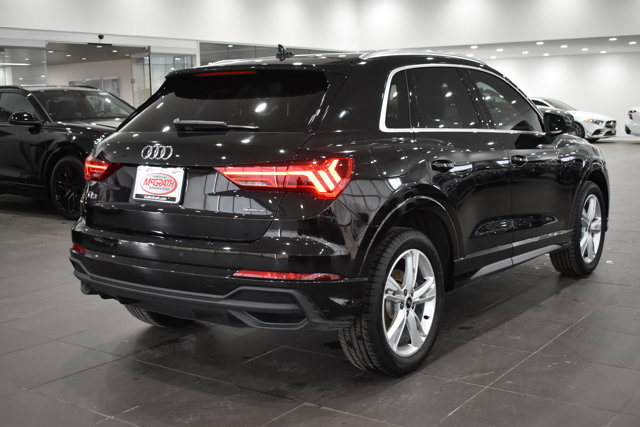 Used 2023 Audi Q3 2.0T Premium Plus w/ Premium Plus Package image 11