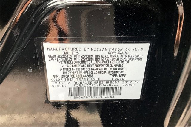 New 2025 Nissan Kicks SR image 14