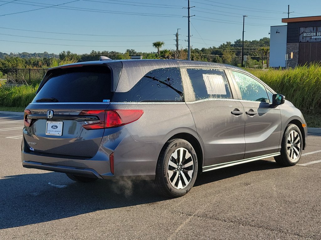 Used 2025 Honda Odyssey EX-L image 5
