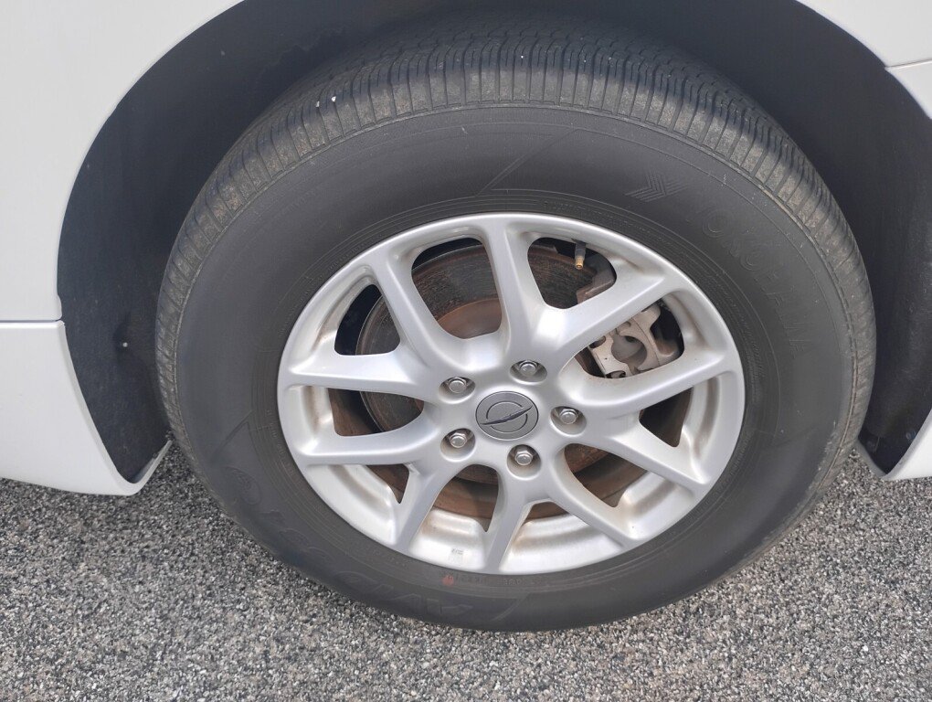 Used 2023 Chrysler Pacifica Touring-L FWD image 26