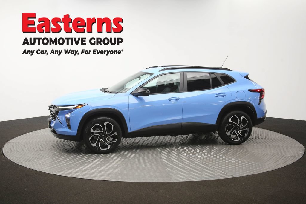 Used 2024 Chevrolet Trax RS w/ Driver Confidence Package FWD image 58