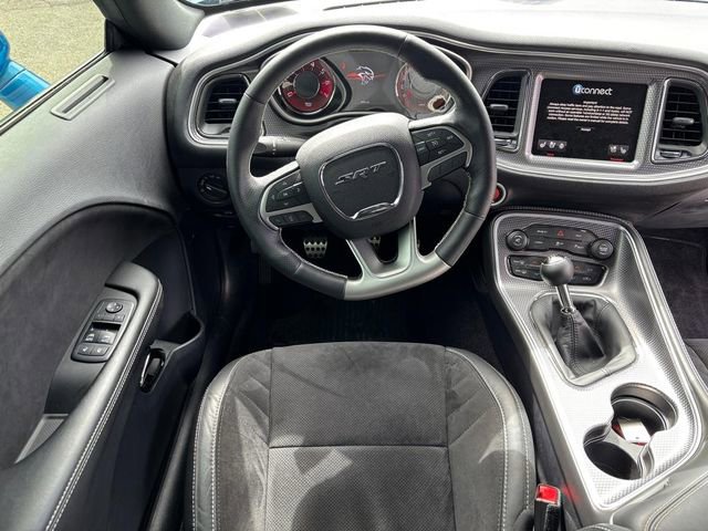 Used 2016 Dodge Challenger SRT Hellcat image 16