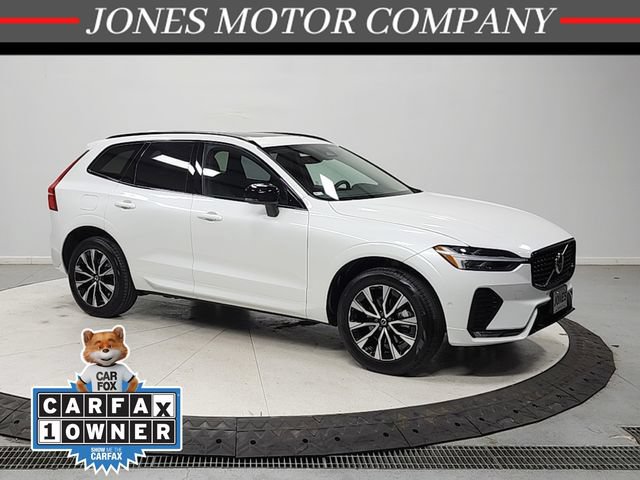 Used 2025 Volvo XC60 B5 Plus AWD/4WD image 1